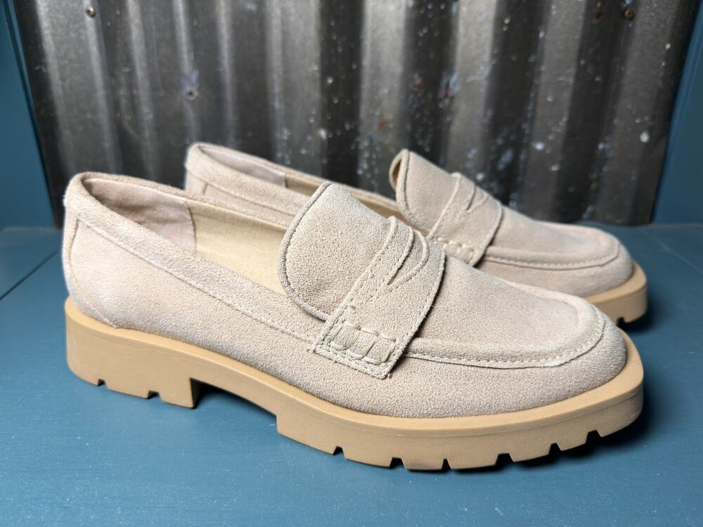 Dolce Vita Beige Suede Lug Sole Loafers